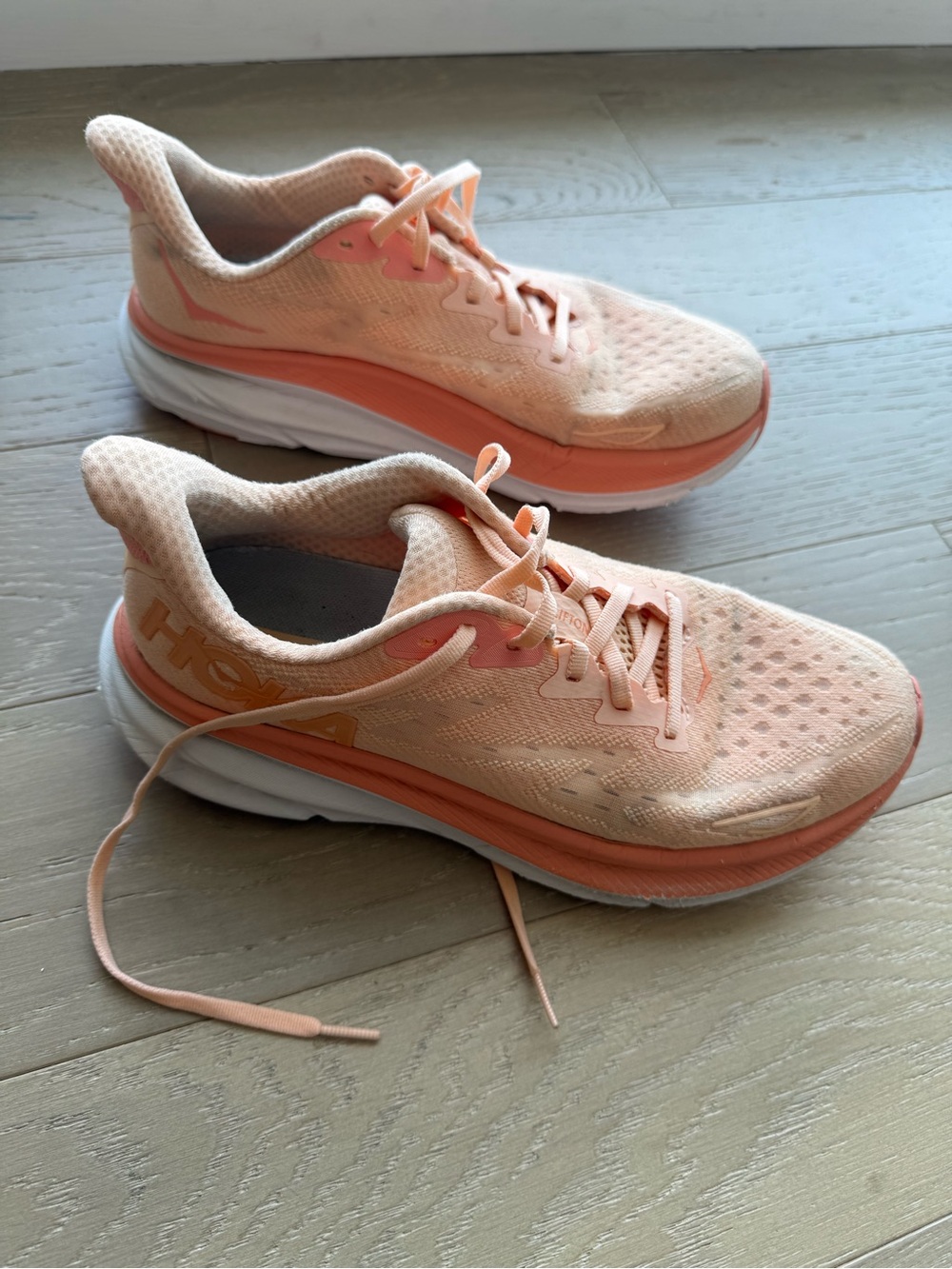 Hoka One One Women's Clifton 9 Running Shoes